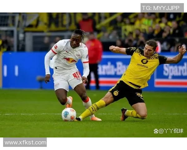 勒沃库森与莱比锡激战正酣谁能在这场对决中笑到最后