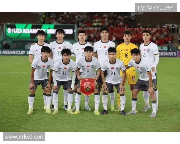 杨希在U23亚洲杯中表现出色成功造点助力球队晋级的精彩瞬间