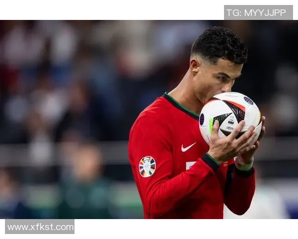 利物浦名将宣布转投西甲豪门,引起球迷热议 利物浦名将宣布转投西甲豪门,引起球迷热议